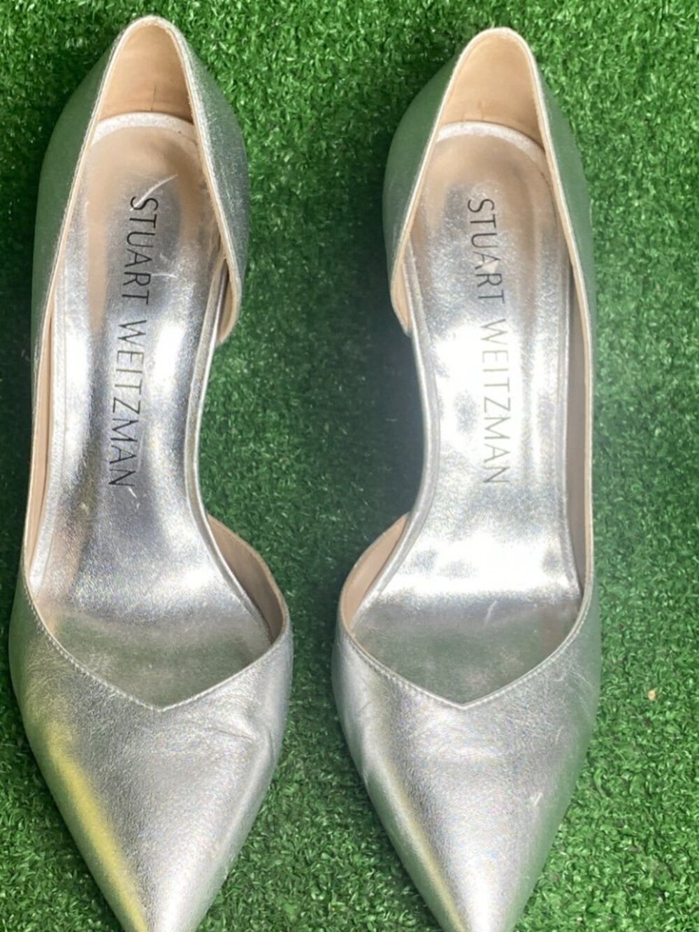 Stuart Weitzman Silver Leather Slip-On Pointed Toe 3.5" Heel Dress Pumps - Picture 4 of 9